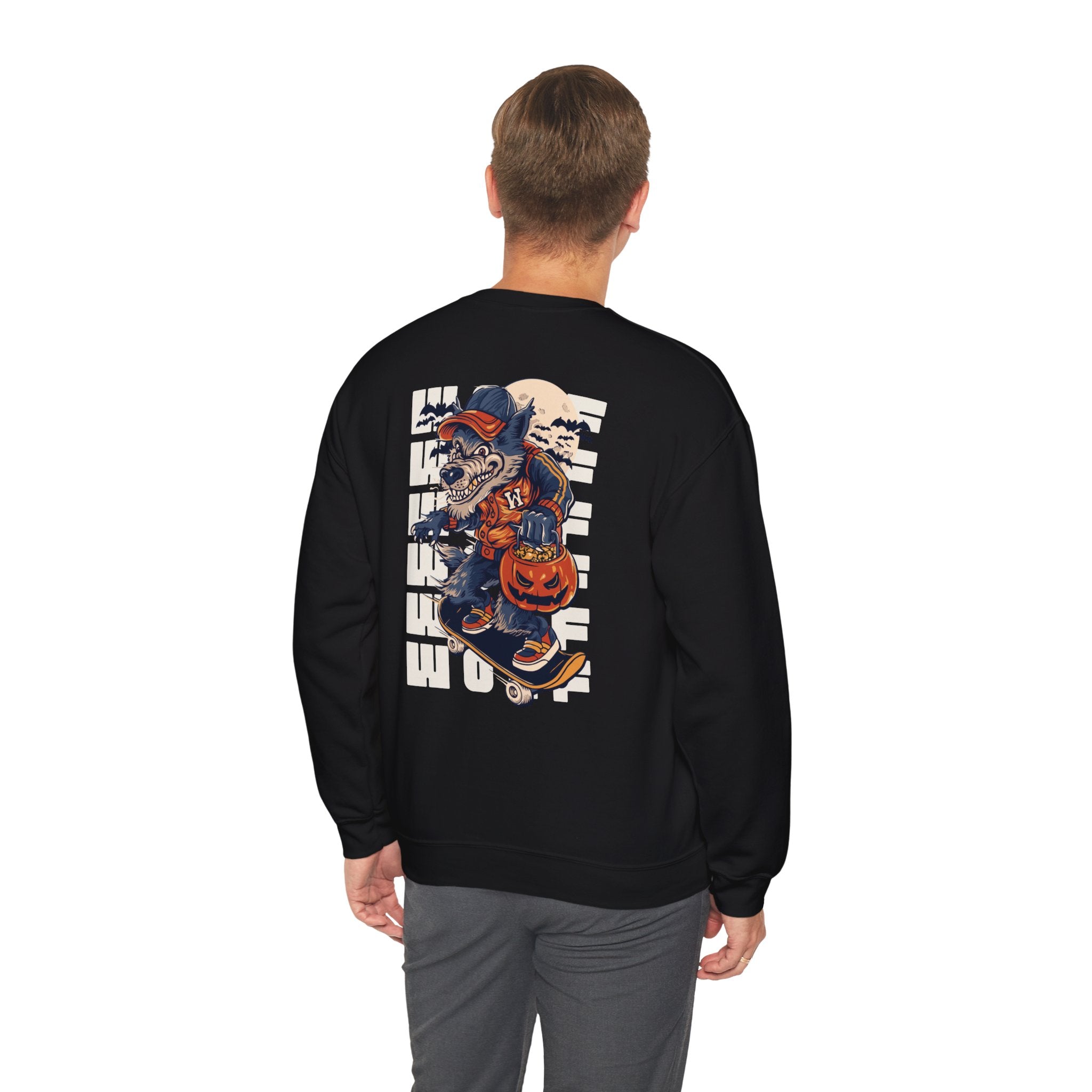 Wolf Graphic Crewneck Sweatshirt for Halloween - Sweatshirt
